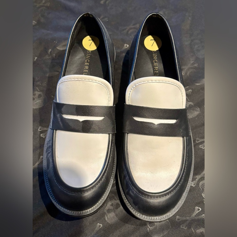 Sincerely Jules Loafers Size 7 - Picture 3 of 5